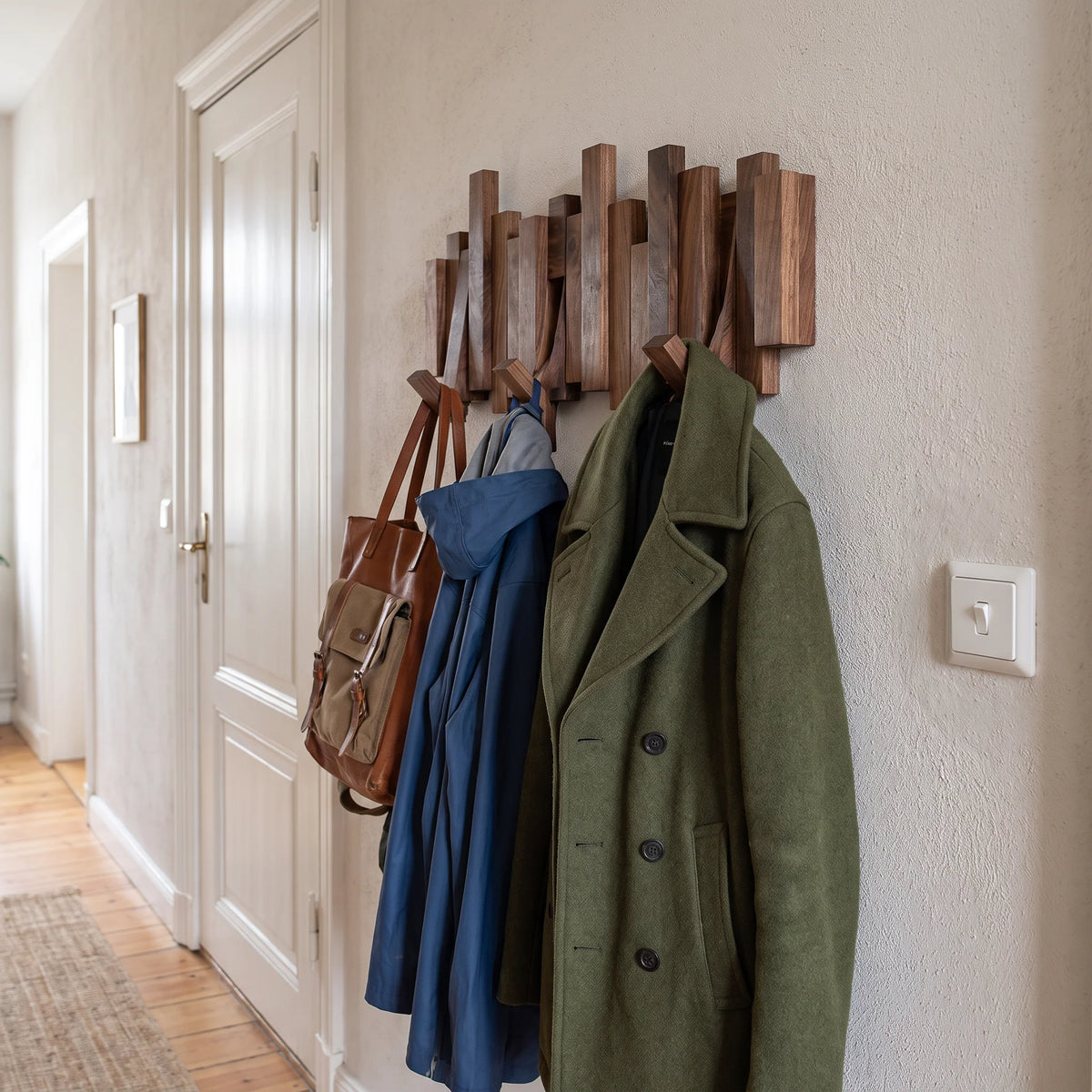 Wooden Wall Coat Rack Folding Hooks Space-Saving Up to 10 Hooks