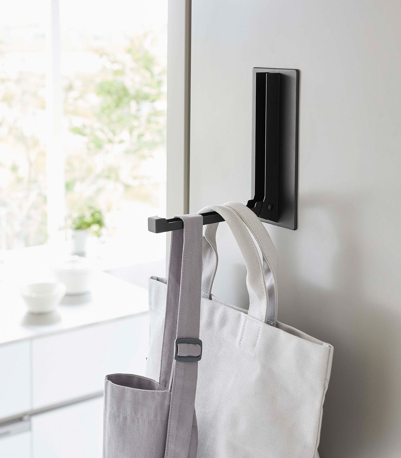 Space-Saving Foldable Hook with Magnetic Design