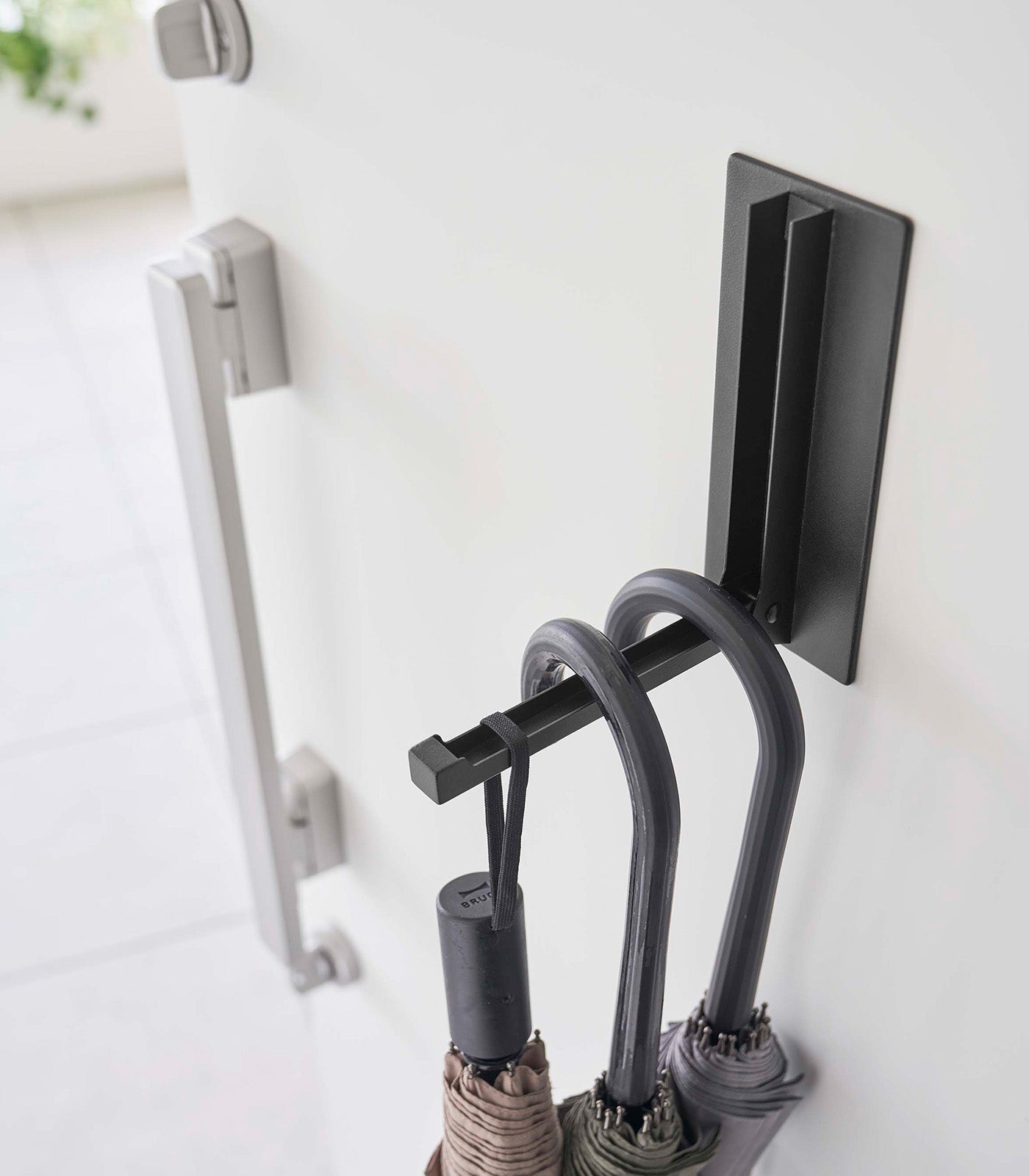Space-Saving Foldable Hook with Magnetic Design