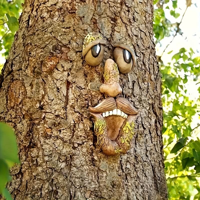 Playful Outdoor Tree Face Sculpture - Whimsical Garden Ornament