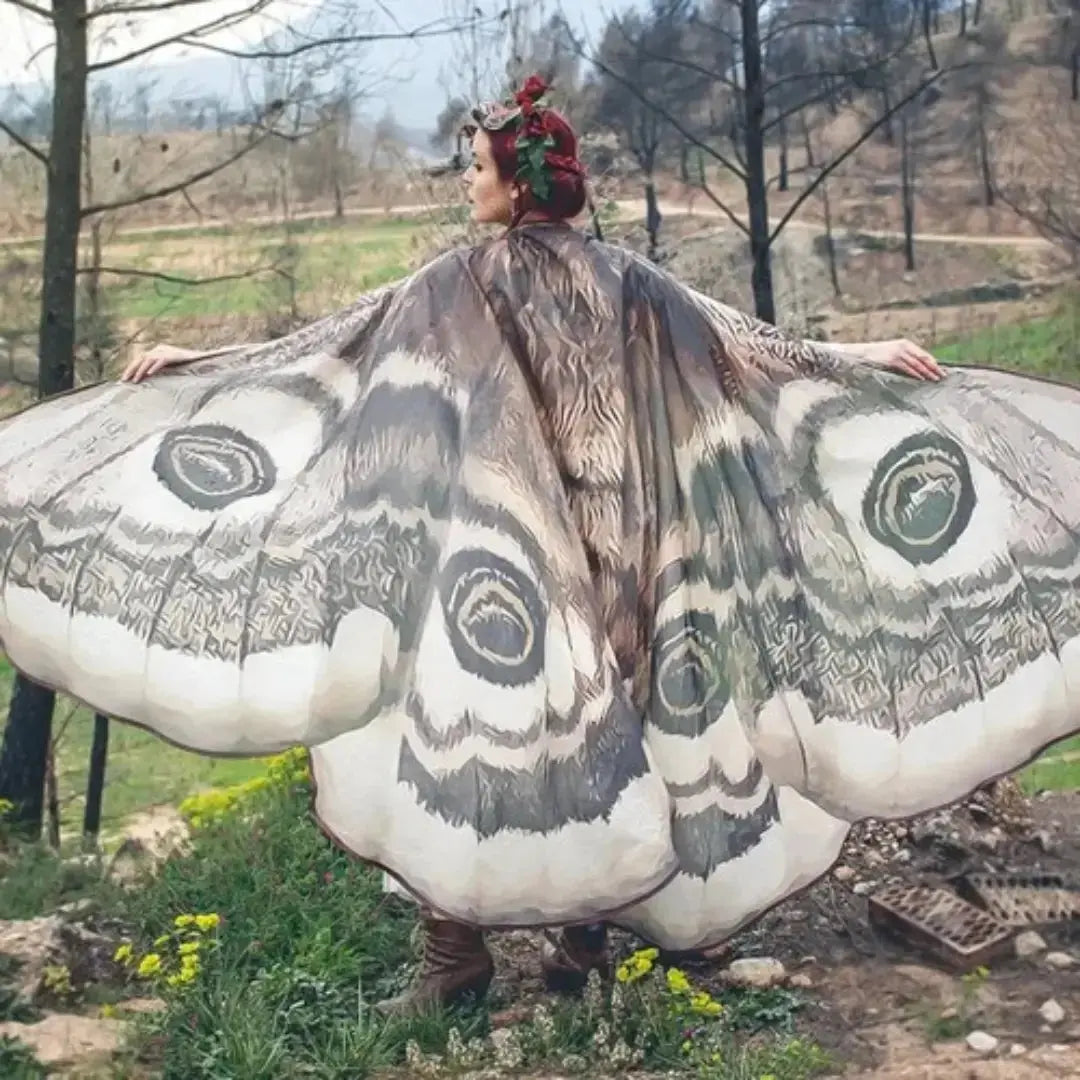 Elegant Grey Moth Cloak – Enchanting Attire for Any Occasion