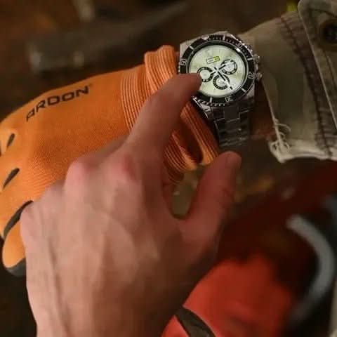 Tactical Smartwatch with GPS for Daily Adventures