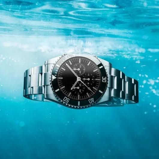 Tactical Smartwatch with GPS for Daily Adventures