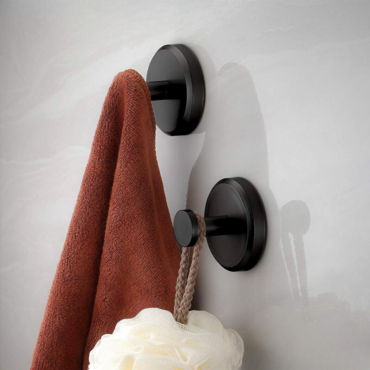 Adhesive Suction Hooks Set – Durable Hooks for Home Organization