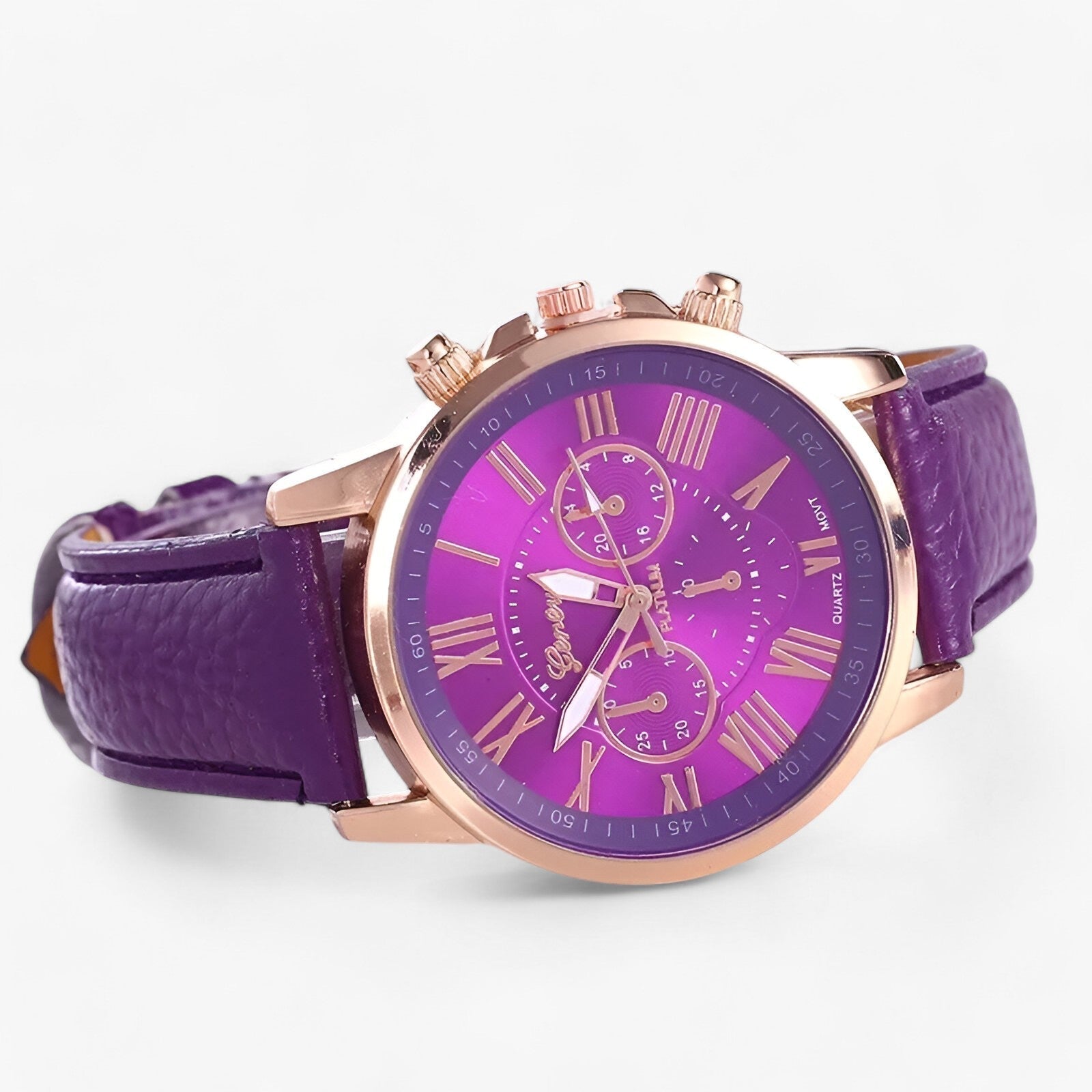 Leather Strap Women's Timepiece Featuring Roman Numerals