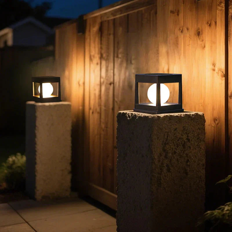 Automatic Sensor Solar Lantern for Garden with Two Light Colors