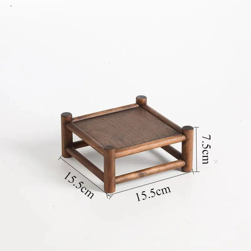 Tea and Tableware Wooden Display Shelf – Stylish Table Presentation