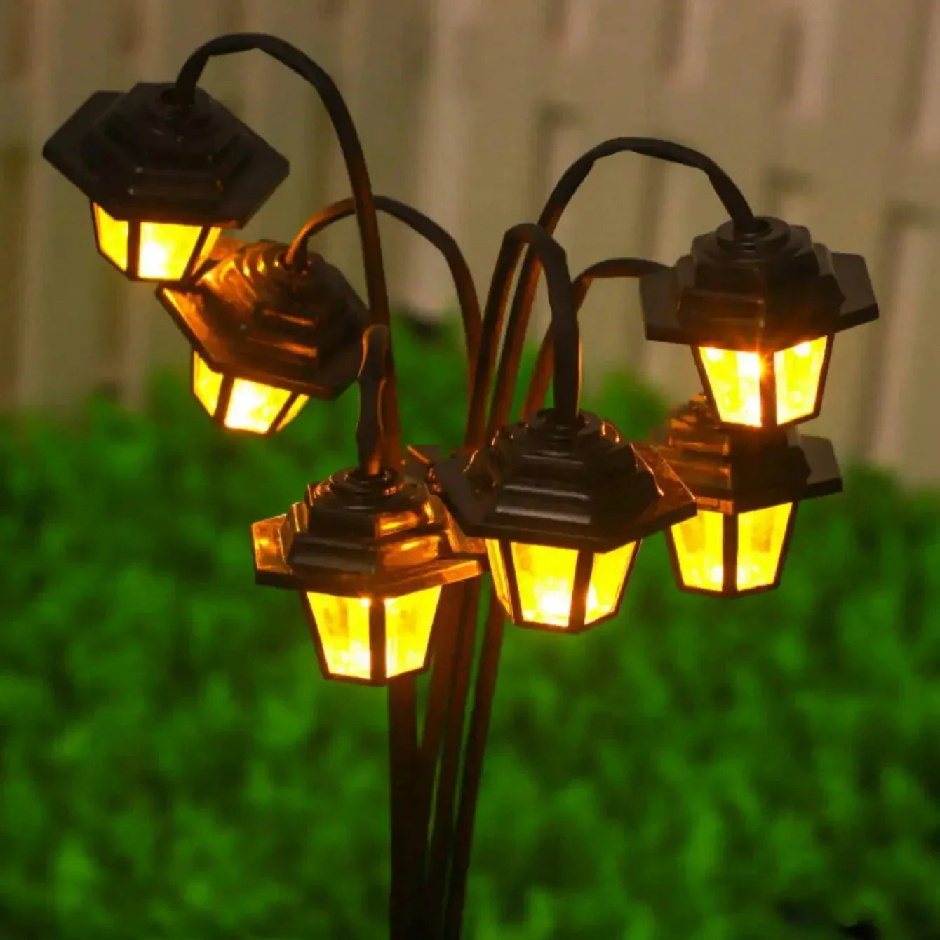 6 LED Lights Solar-Powered Garden Lantern in Retro Style