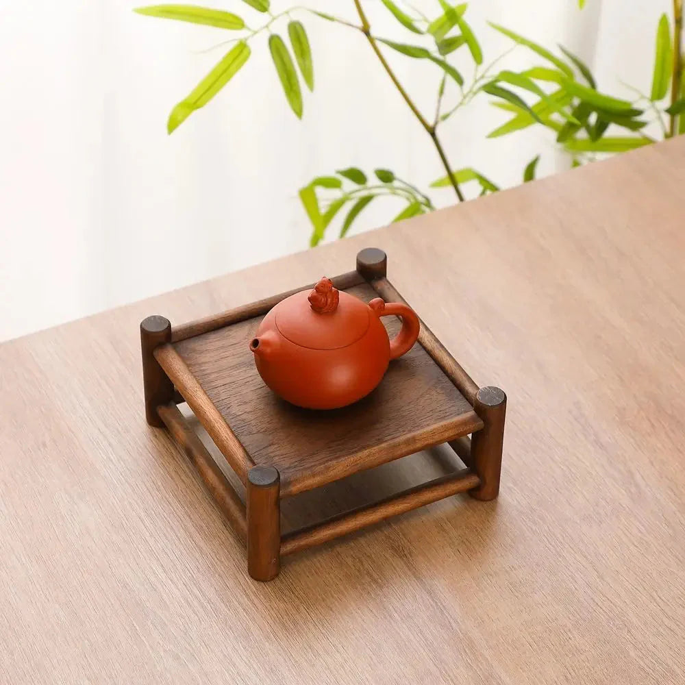 Tea and Tableware Wooden Display Shelf – Stylish Table Presentation