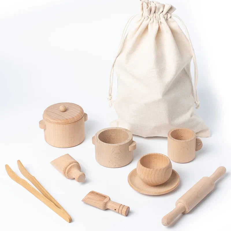 8-Piece Role-Playing Toy Kitchen Set Made of Wood