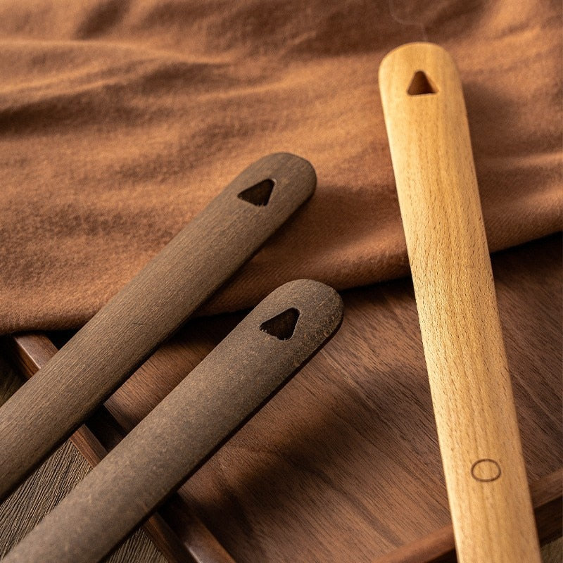 50 cm Wooden Shoe Horn with Magnetic Tip