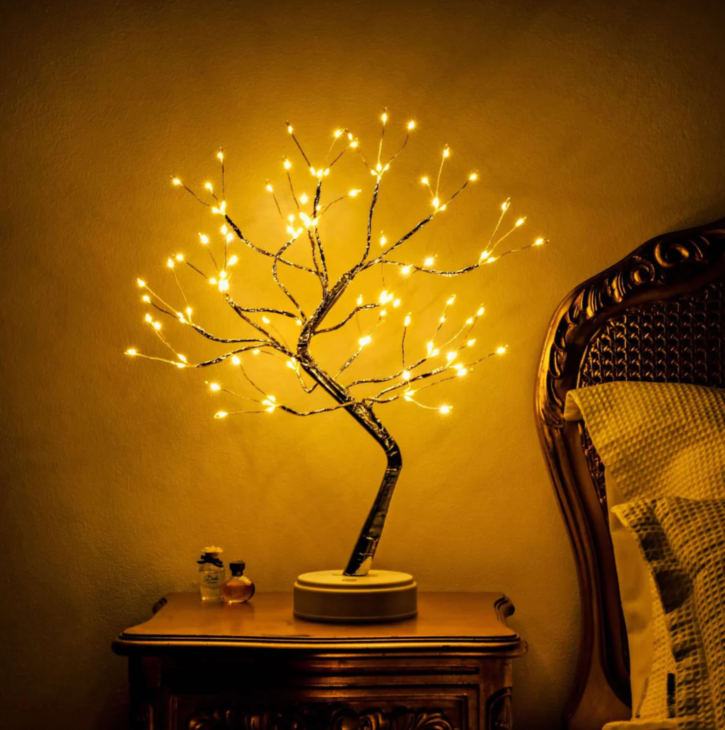 Flexible Branches LED Desk Lamp Tree Design