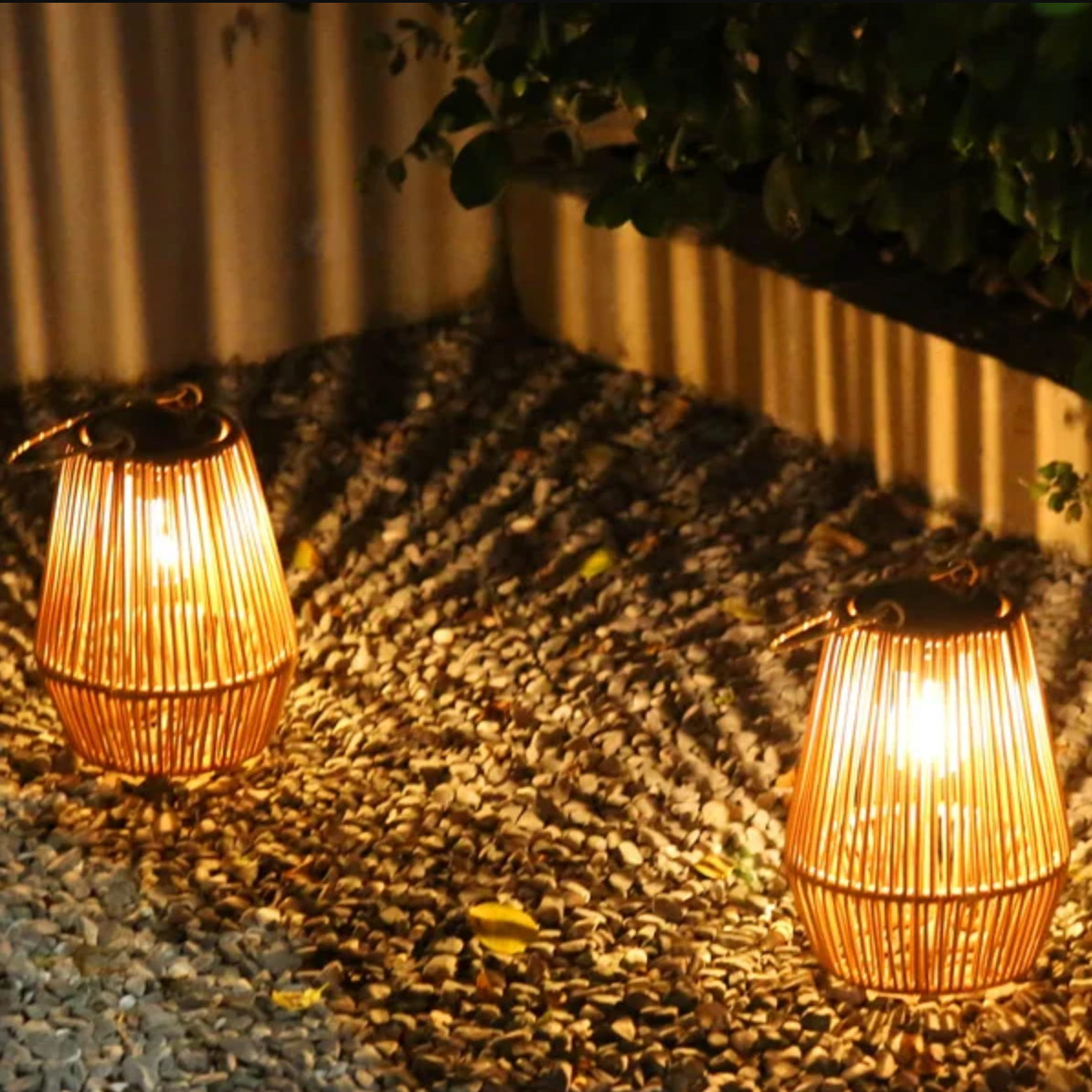 Rattan Lantern with Twilight Sensor Powered by Solar Energy