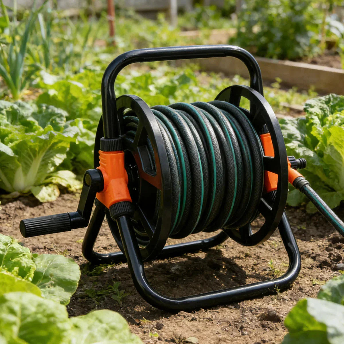 Garden Hose Reel with Crank Handle – Compact and Easily Movable