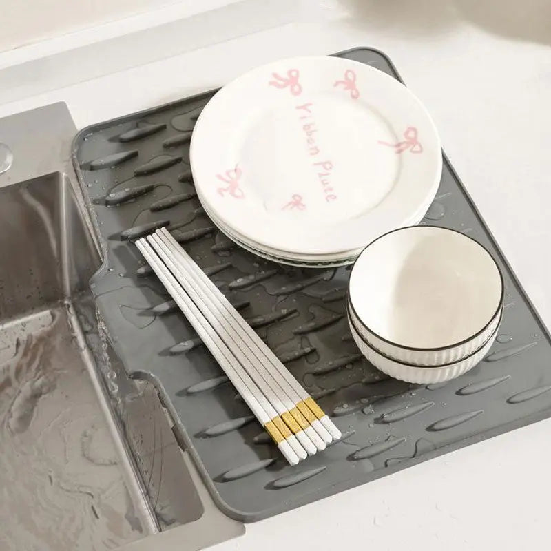 Heat Resistant Silicone Mat for Dripping – Fast Drying