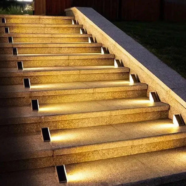 Outdoor Solar Step Lights – Warm White LED, Available in Sets of 4 or 10