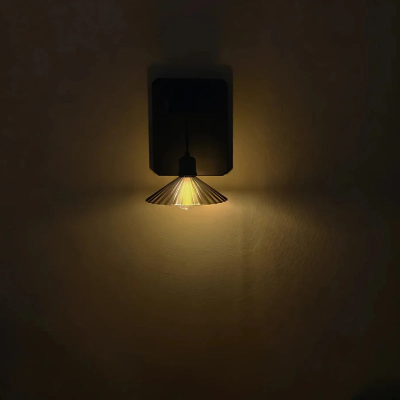 EcoGlow Outdoor Solar Wall Light with Dusk Sensor