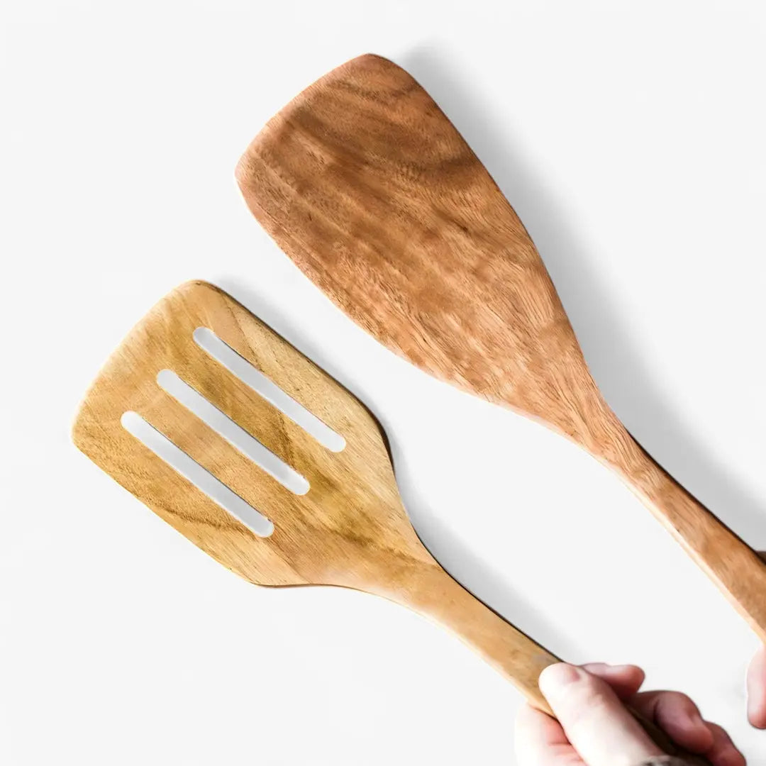 9-Piece Kitchen Utensil Set in Teak Wood with Holder and Spoon Rest