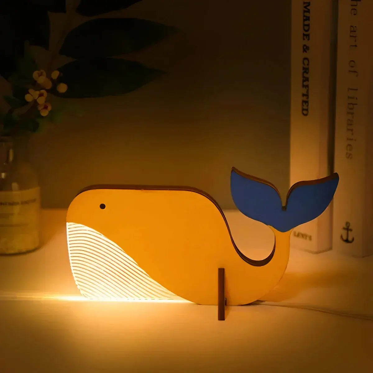 Wooden Animal Silhouette LED Desk Lamp – Touch Control, USB Powered