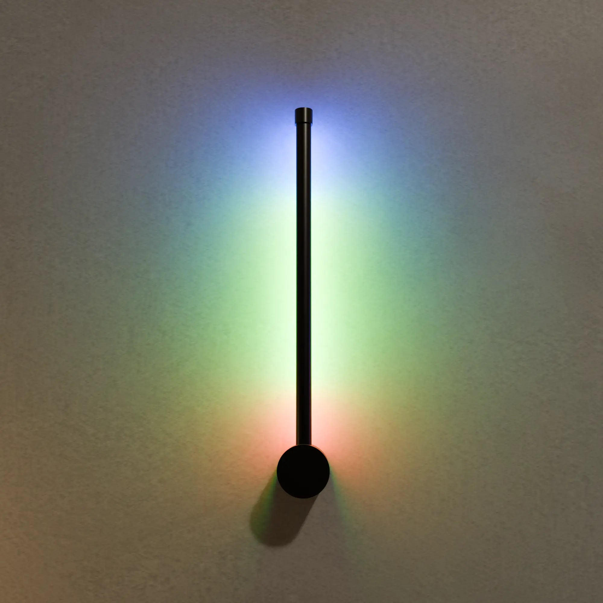 Elegant Rotating Wall Light - Stylish Minimalist Design