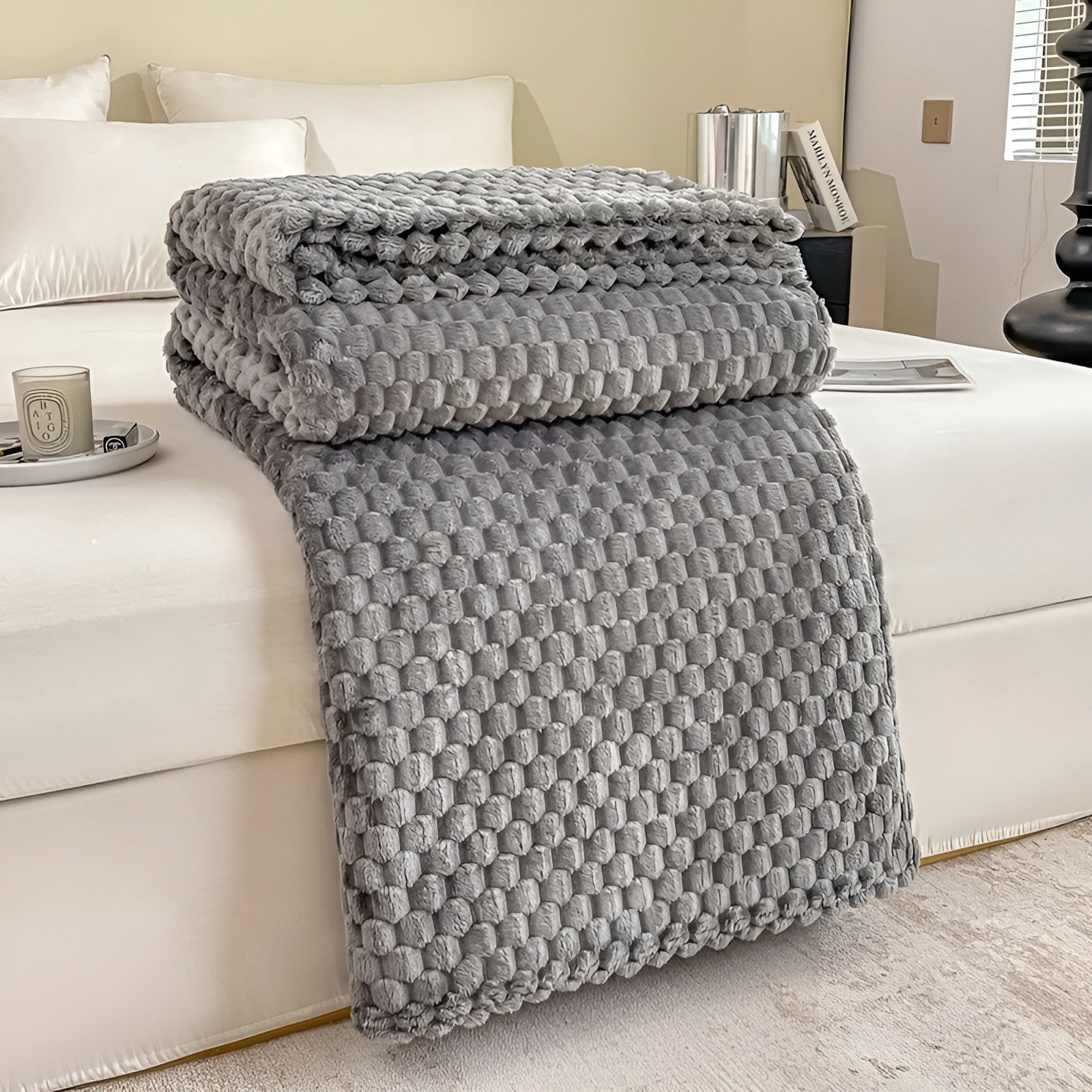 Quilted Texture Microfiber Blanket – Soft and Cozy Throw