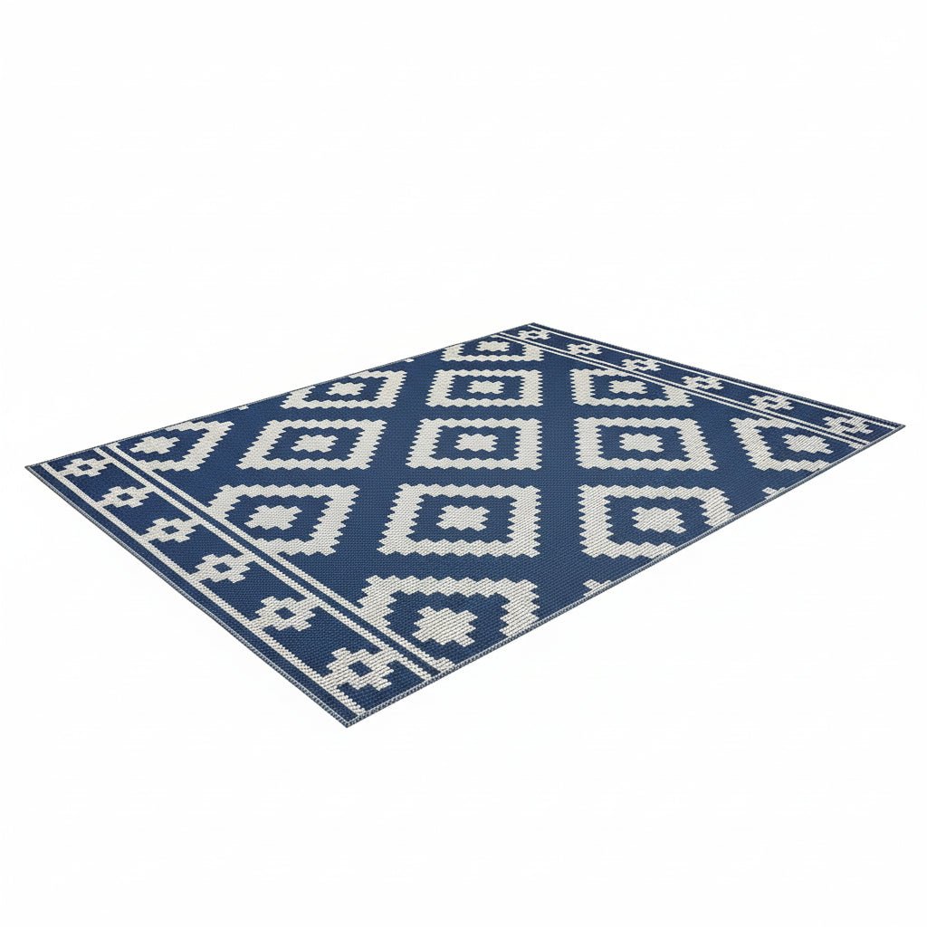 Water-Resistant Patio Mat for Versatile Indoor and Outdoor Use
