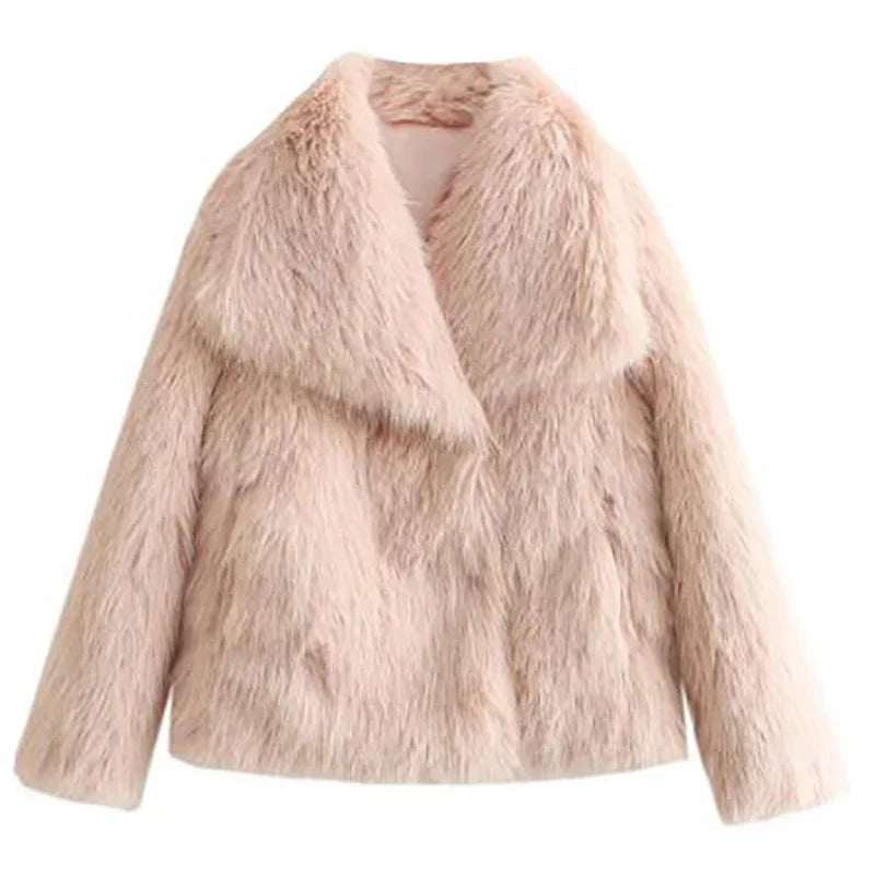 Short Women's Jacket in Faux Fur – Chic Winter Coat for Casual and Semi-Formal Wear