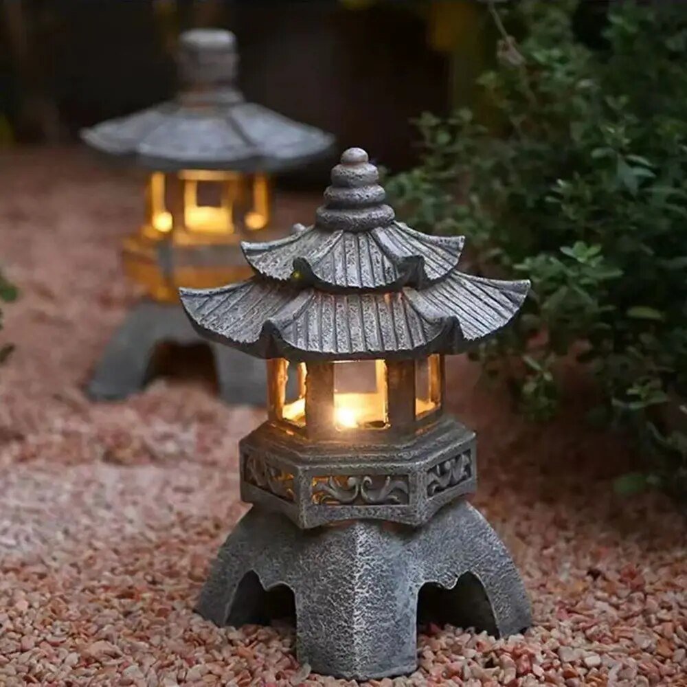 Pagoda-Style Solar Lantern for Garden – Decorative Outdoor Lighting