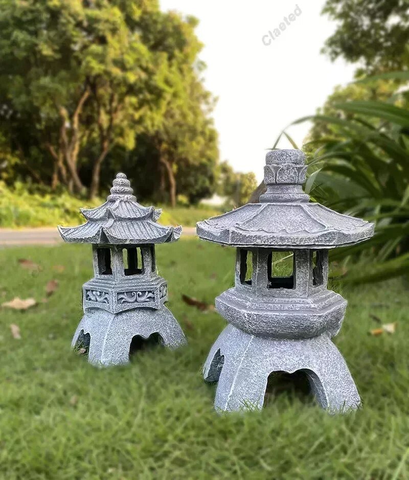 Pagoda-Style Solar Lantern for Garden – Decorative Outdoor Lighting