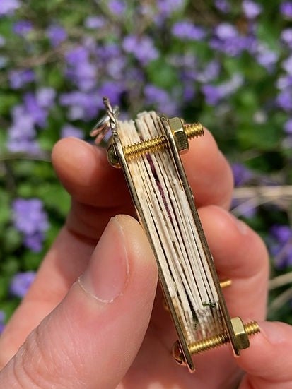 Compact Floral Press and Plant Preservation Tool for Crafts