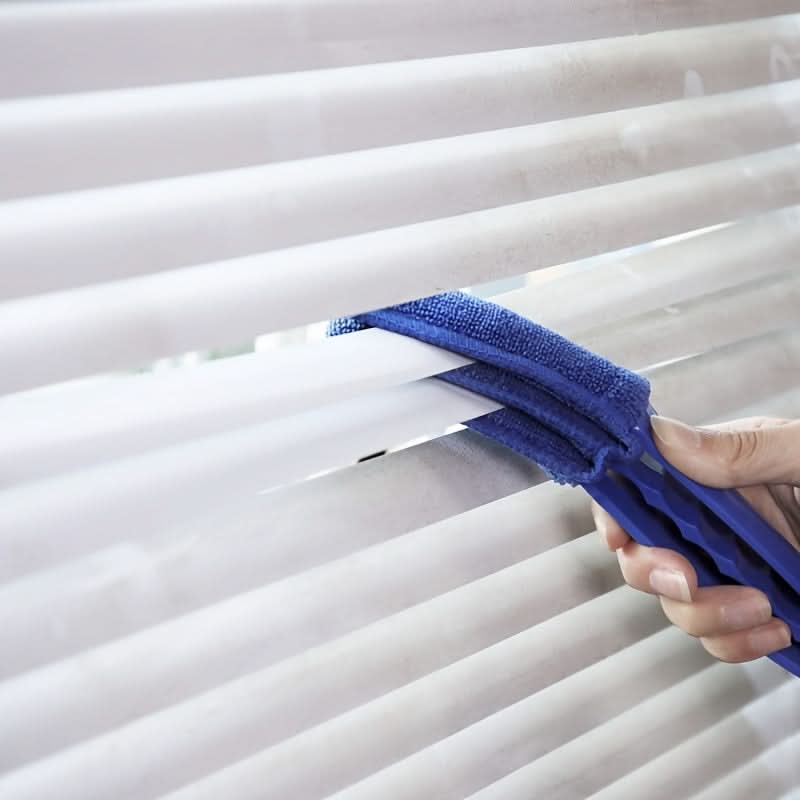 Reusable Cleaning Brush for Windows and Blinds with Removable Head