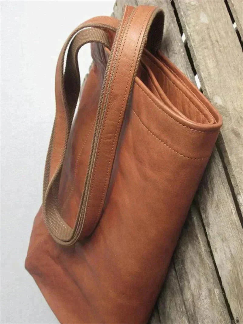 Vintage Leather Tote Bag for Laptops and Daily Activities