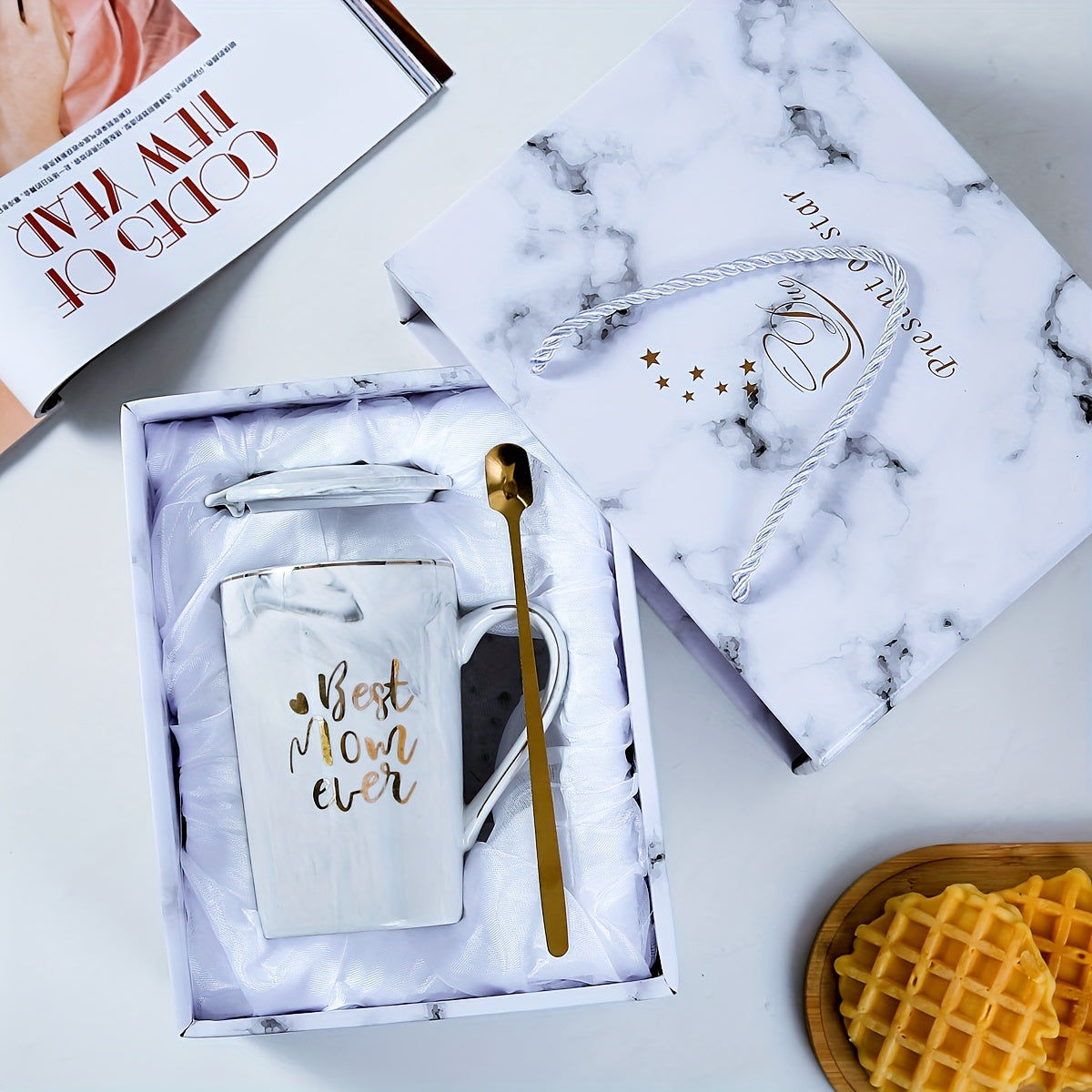 Marble-Patterned Coffee Mug with Lid and Spoon