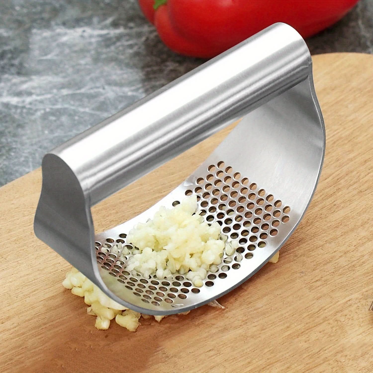 Manual Garlic Press Crusher for Easy Garlic Preparation