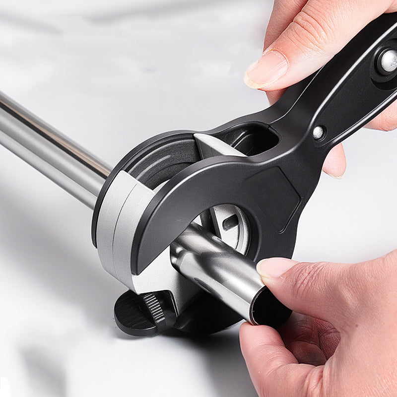 Pipe Cutter with Adjustable Design – Accurate Cuts for PVC, Copper, Aluminum