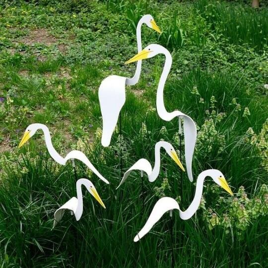 ZephyraFlare™ Swaying Flamingo — Transform Your Garden into a Mesmerizing Breeze-Powered Dance of Joy and Elegance