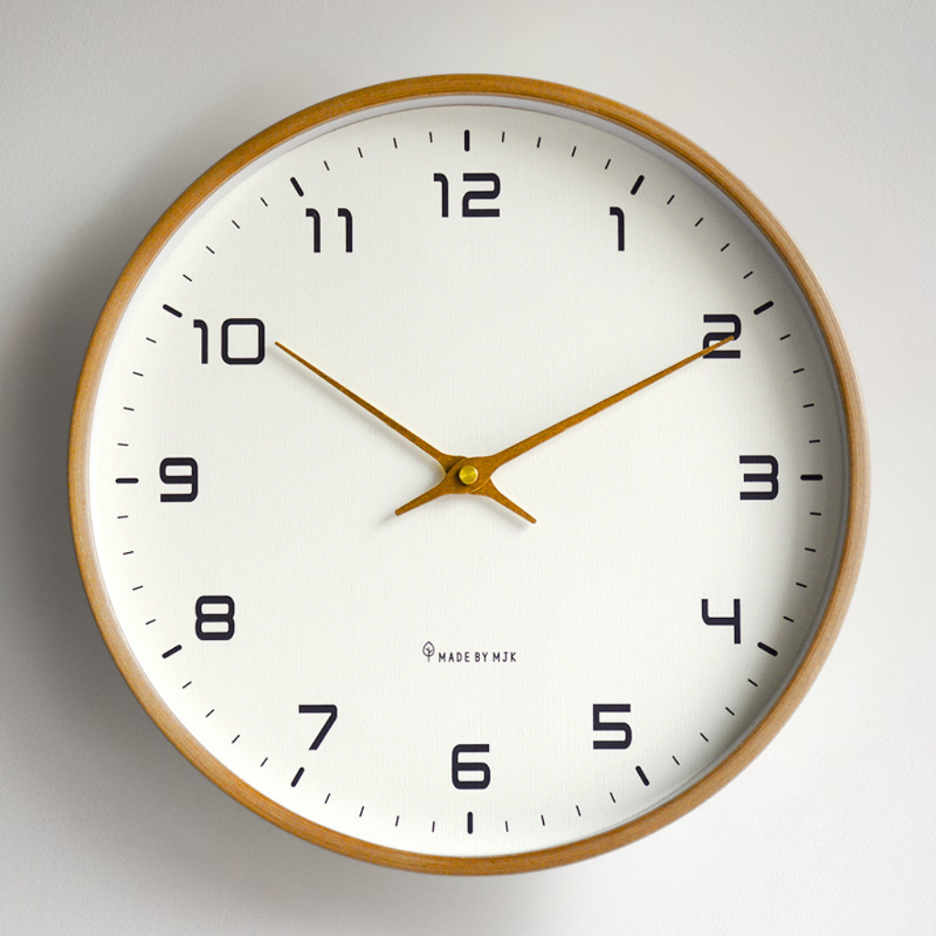 Scandinavian Style Wooden Wall Clock - Quiet Quartz Movement Ø25 cm Ø30 cm