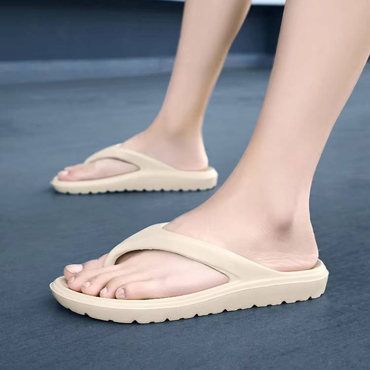 Cushioned Sole Women's Flip Flops with Arch Support for Summer