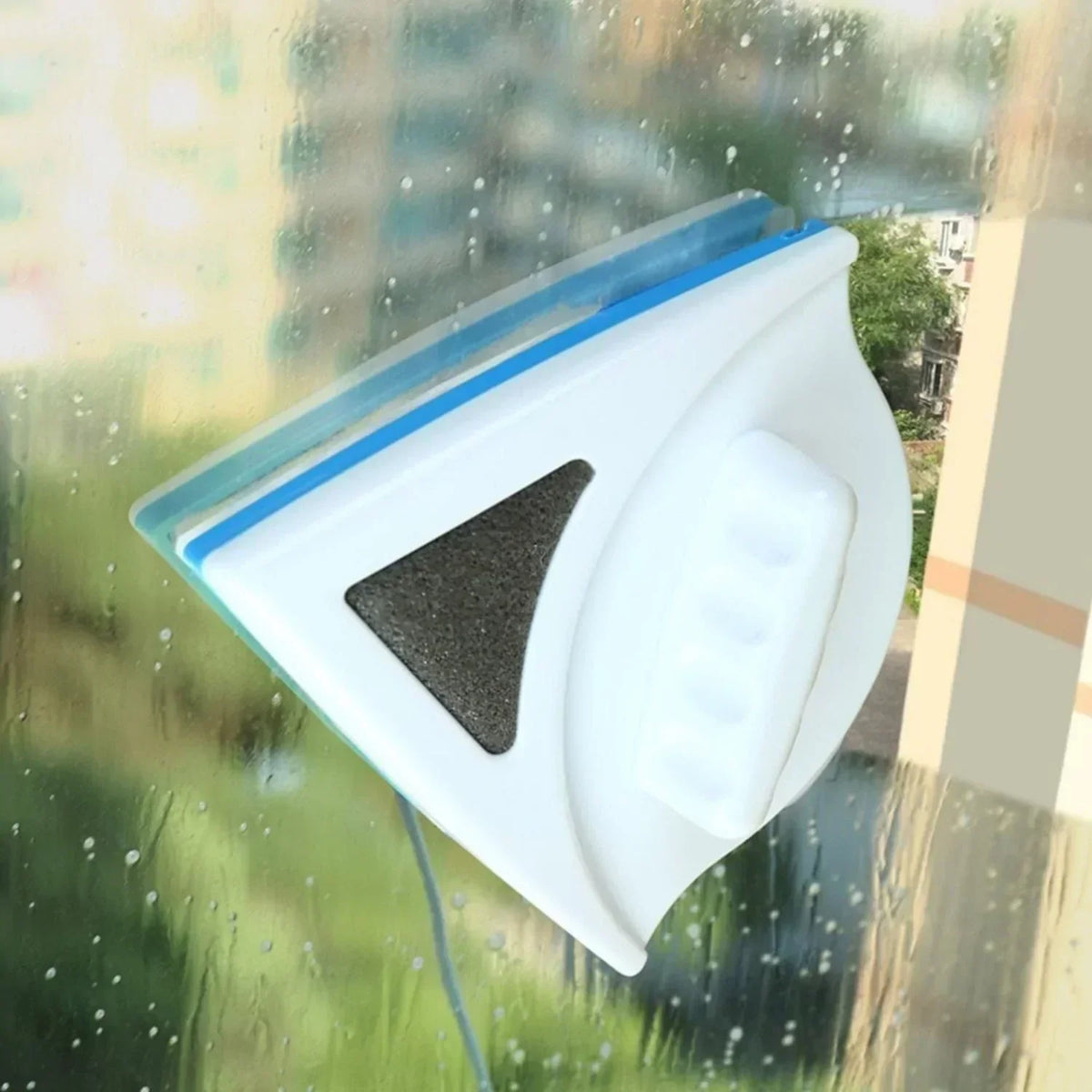 Magnetic Window Cleaner with Dual-Sided Design and Locking Mechanism