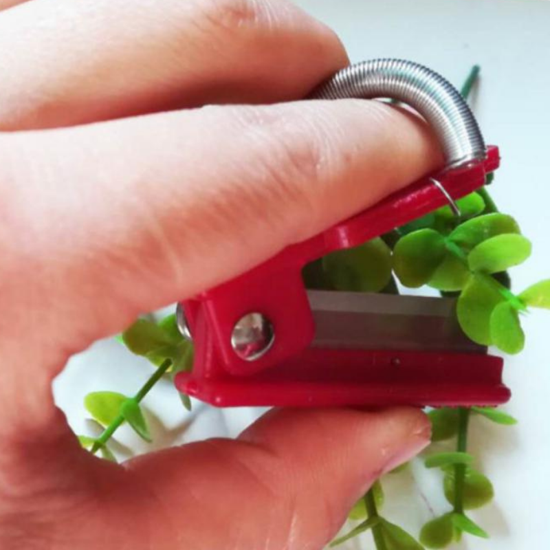 Fruits and Vegetables Garden Pruners – Accurate Harvesting Without Injury