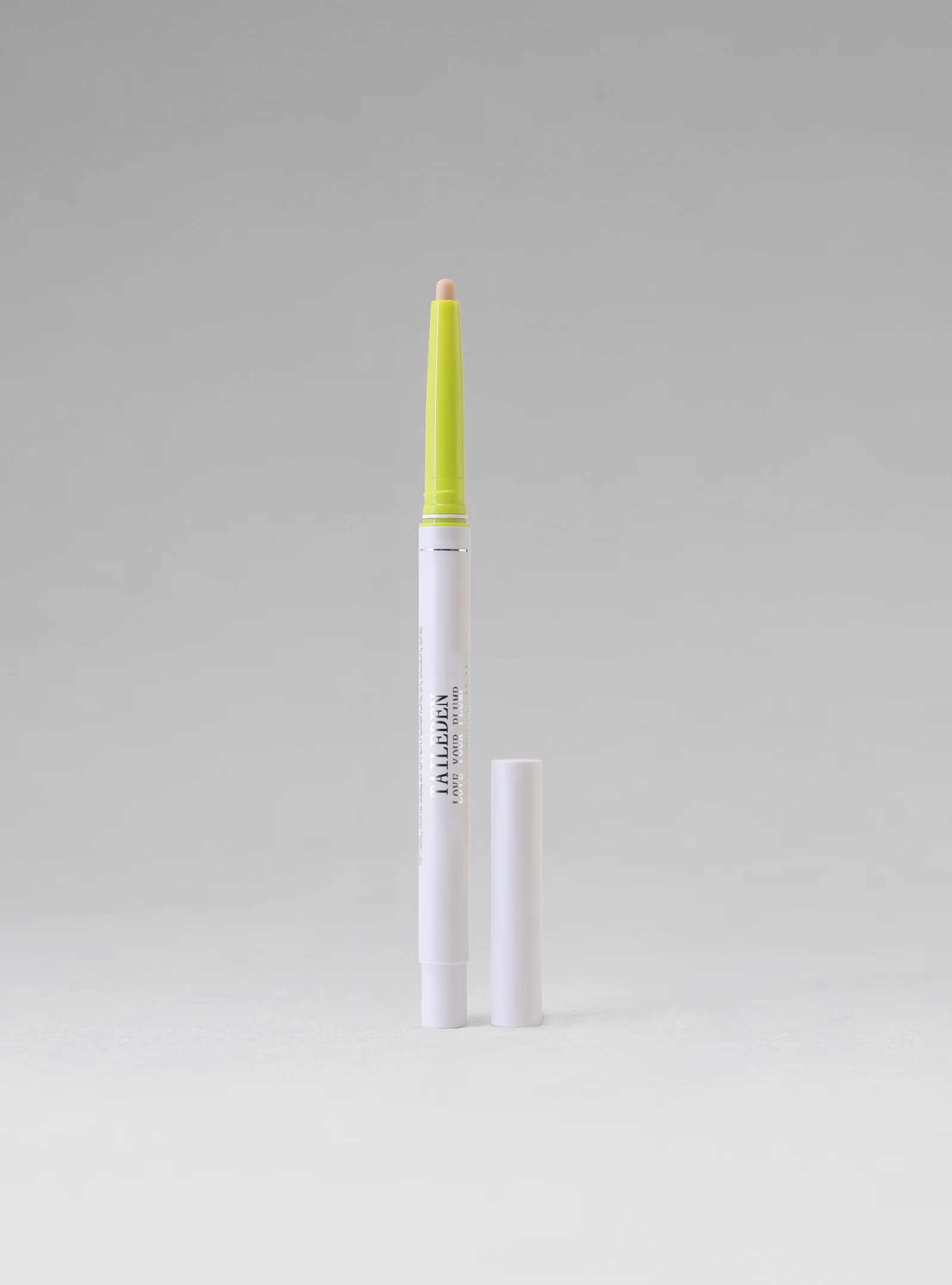 LuxeLure™ — Unlock Fuller, Irresistible Lips That Own Every Moment
