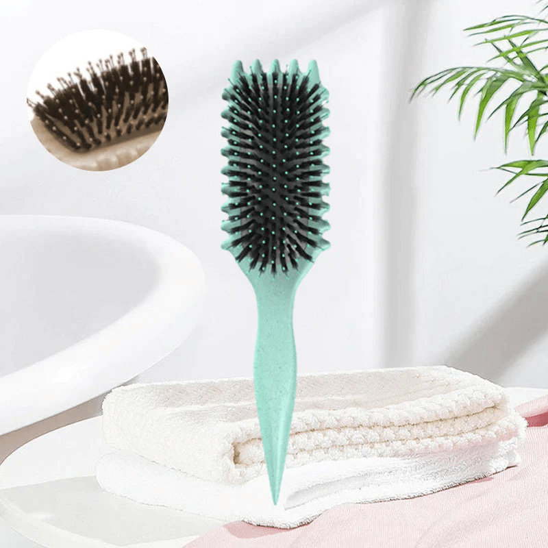Curl Defining Hairbrush Suitable for Every Hair Type