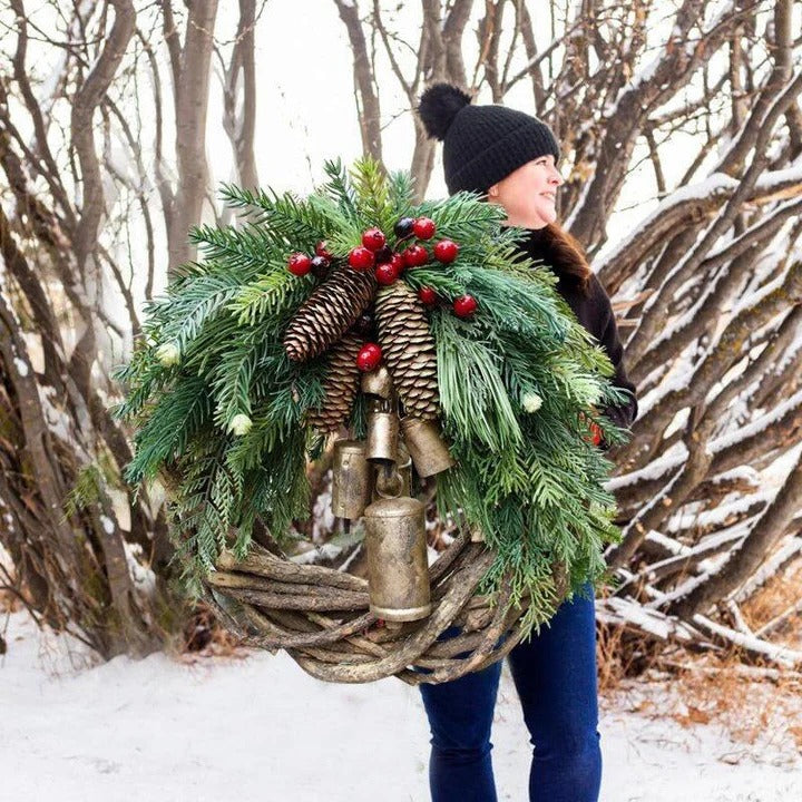 Natural Accents Holiday Wreath – Handcrafted Farmhouse Style