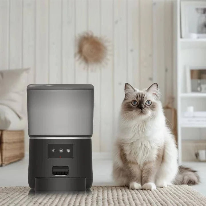 Smart Pet Food Dispenser with Timer and App-Controlled Portions