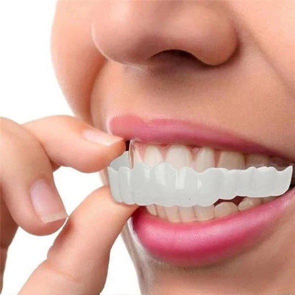 Teeth Veneer Set for Upper and Lower Coverage - Clip-On Design