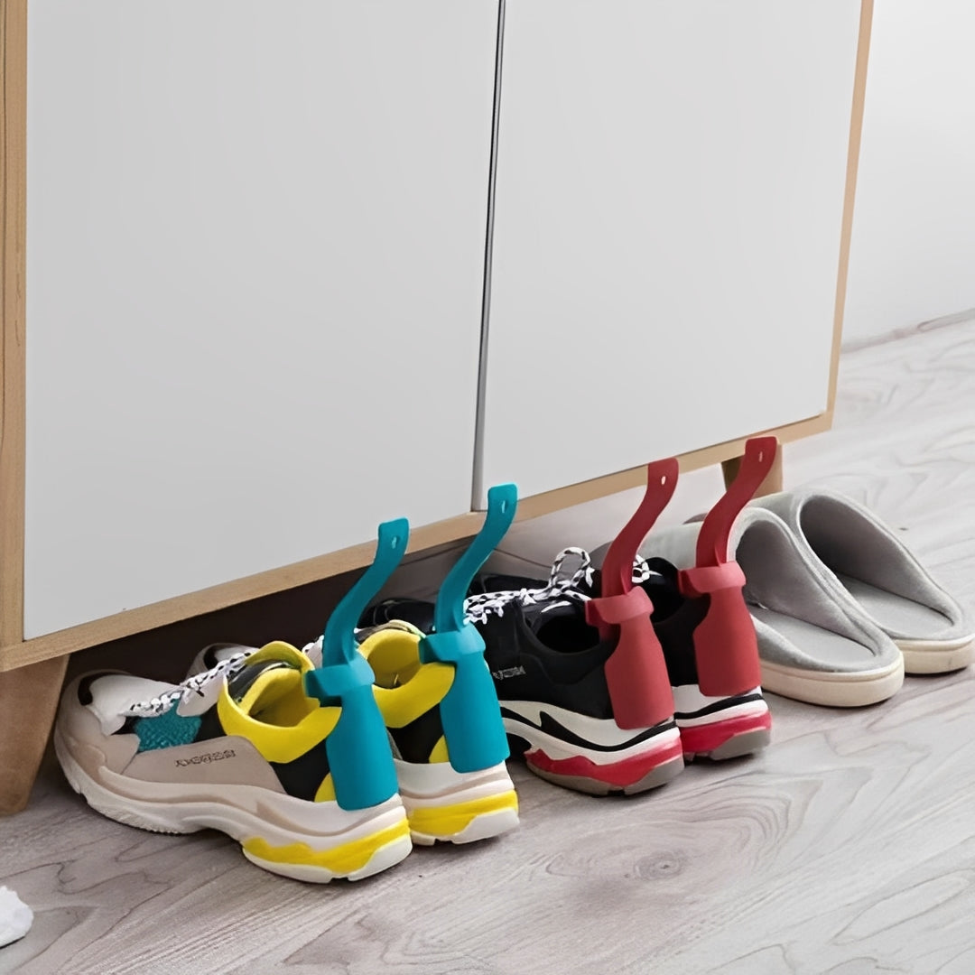 Clip-On Shoe Horn with Curved Design for Slip-On and Lace-Up Footwear