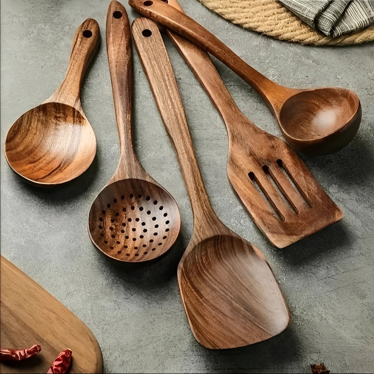 Ergonomic Handle Kitchen Utensil Set Made of Teak Wood