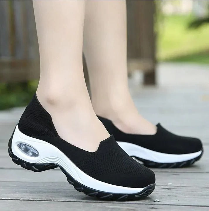 Women's Lightweight Mesh Sneakers Featuring Arch Support and Air Cushion