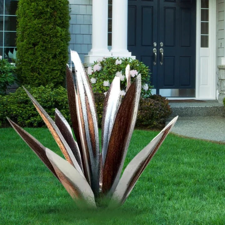 Agave Americana Metal Garden Ornament for Indoor or Outdoor Use