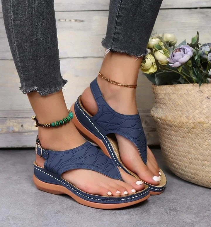 Women's Sandals with Arch Support and Cushioned Footbed for Comfort